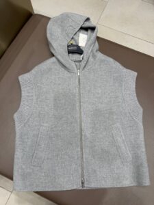 Жилет с капюшоном Peserico PESERICO