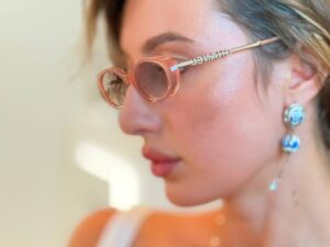 Солнцезащитные очки Chanel — фото 1 Солнцезащитные очки Chanel
