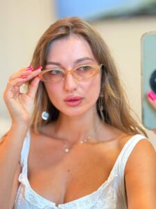 Очки солнцезащитные Chanel овальные