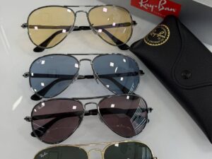 Солнцезащитные очки Ray-Ban Aviator
