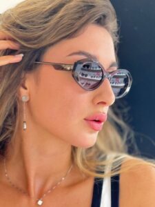 Очки солнцезащитные Ana Hickmann
