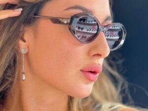 Очки солнцезащитные Ana Hickmann