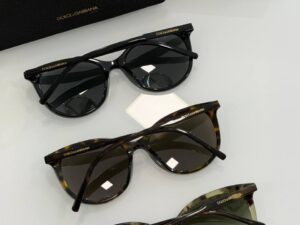 Очки солнцезащитные Dolce Gabbana 2