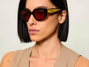 Очки солнцезащитные Prada