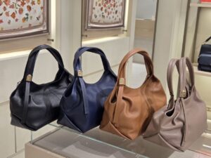 Сумка хобо Furla