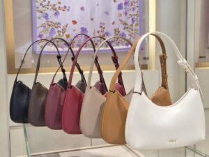 Сумка-хобо Furla
