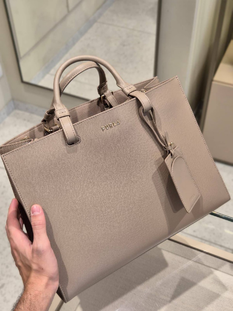 Кожаная сумка-тоут Furla