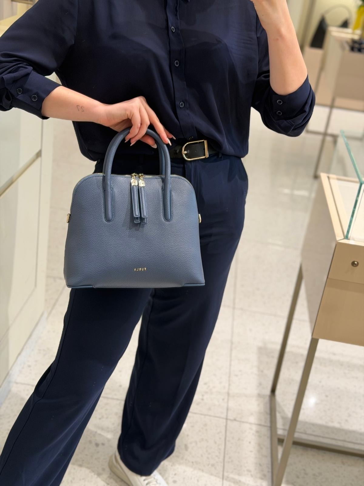 Сумка кожаная Furla