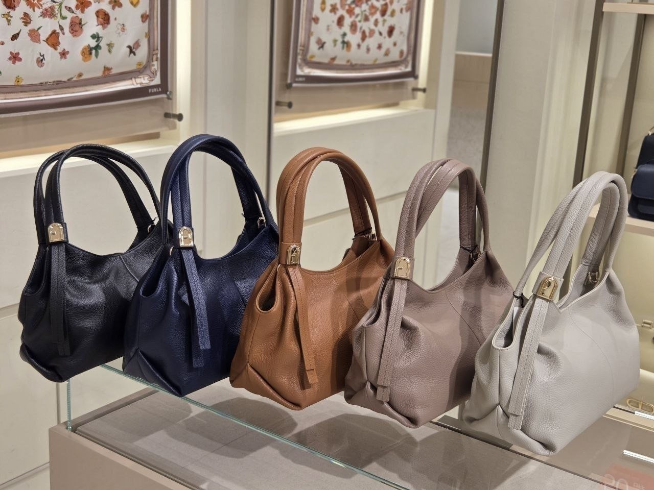 Сумка женская кожаная Furla