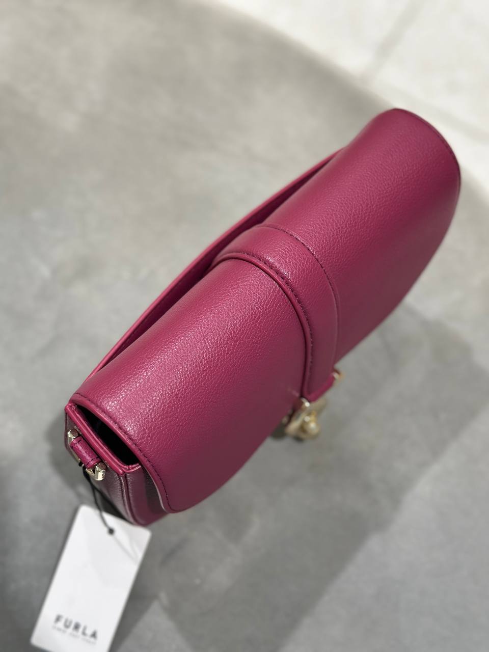 Сумка кросс-боди Furla Mianova