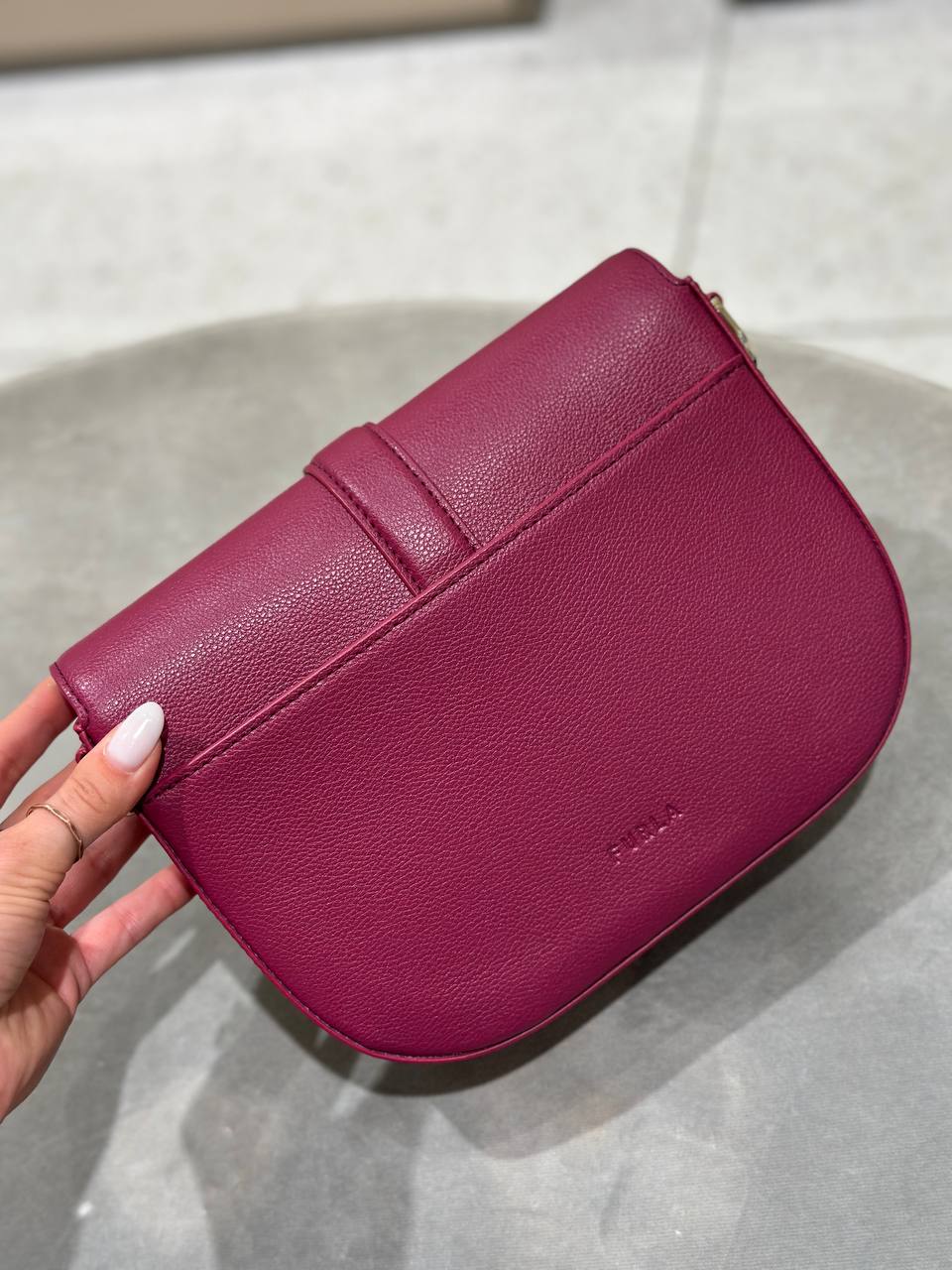 Сумка кросс-боди Furla Mianova