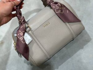 Шелковый платок-твилли Furla
