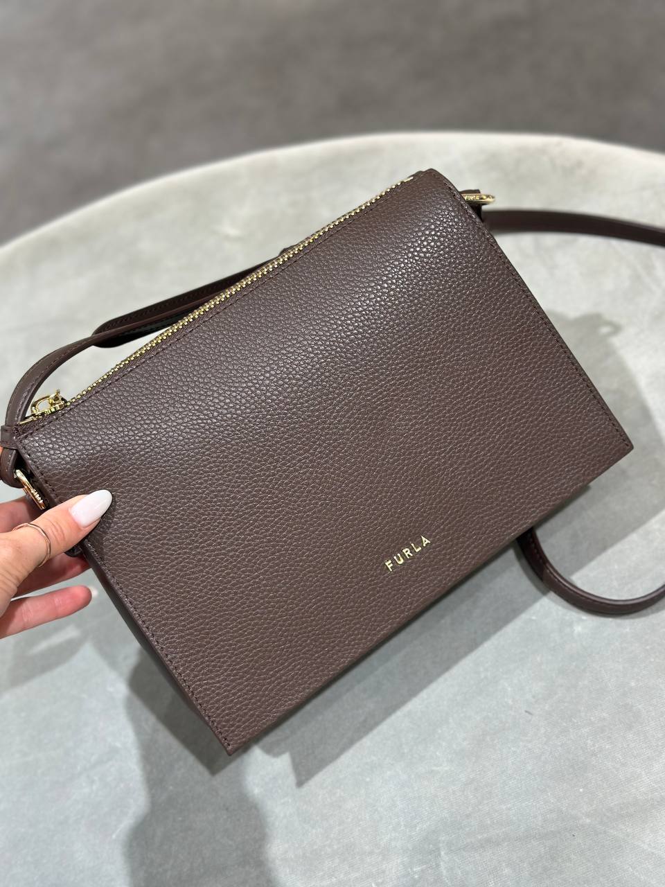 Сумка кросс-боди Furla Ofelia