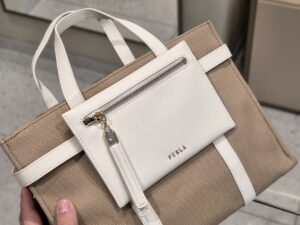 Сумка-тоут Furla Laguna