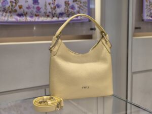 Сумка-хобо Furla Clarissa
