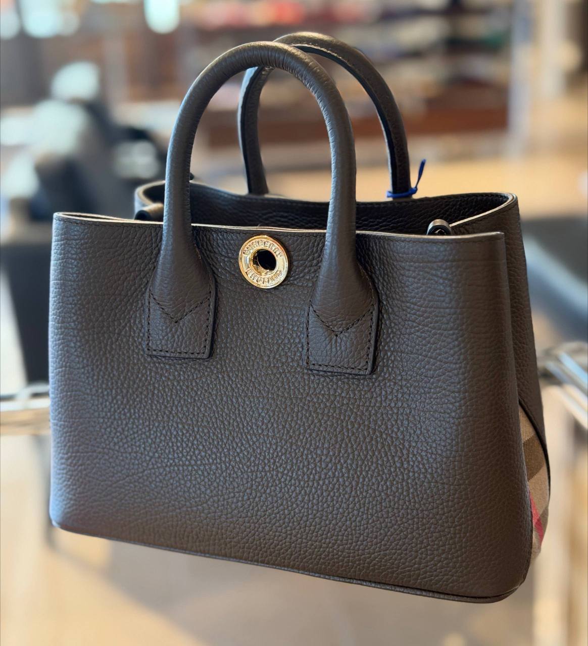 Кожаная сумка Burberry BURBERRY OUTLET