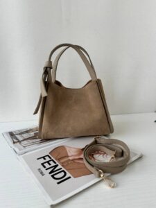 LEATHER COUNTRY 125281