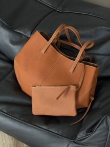LEATHER COUNTRY 125892
