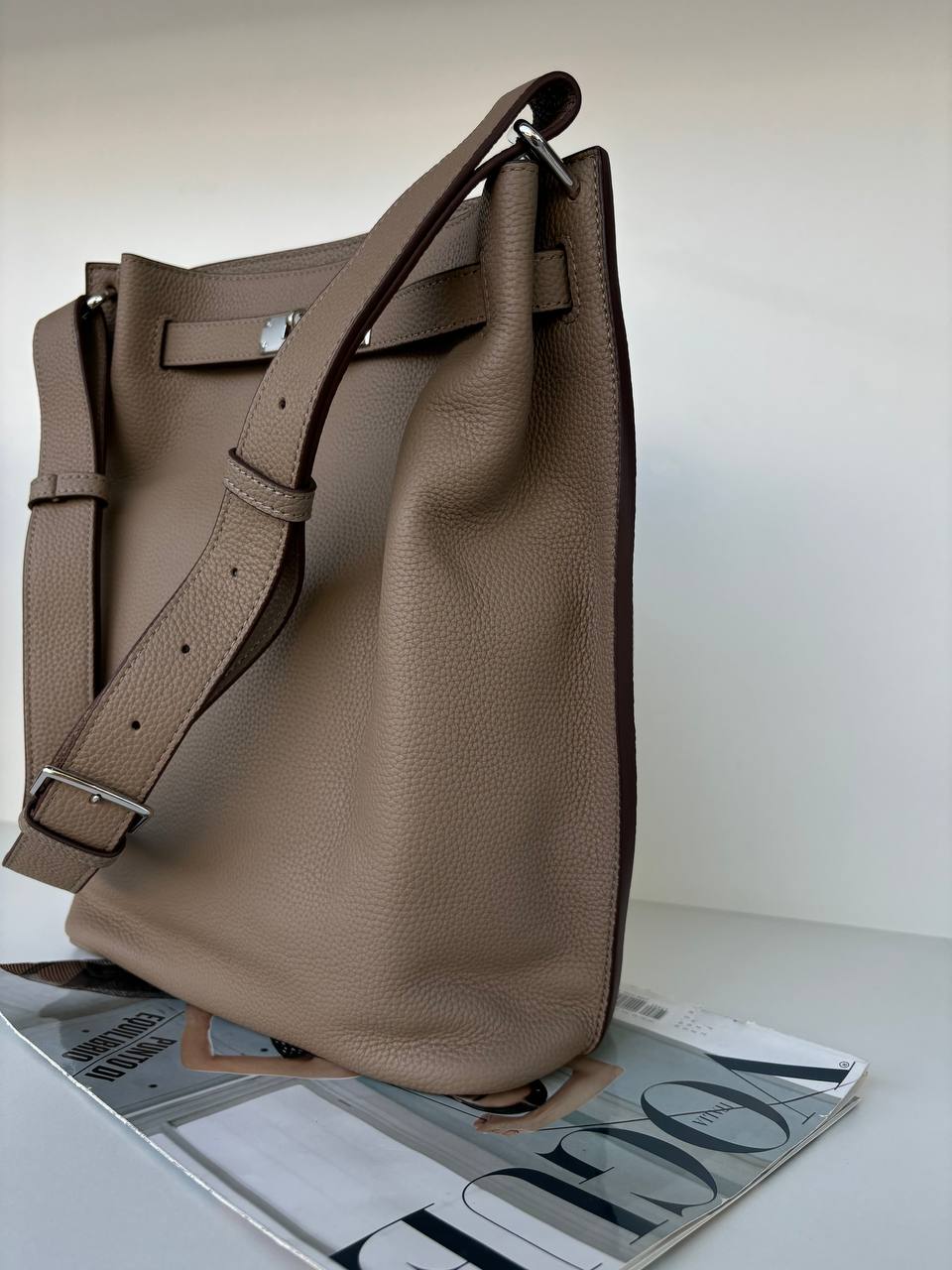 Кожаная сумка на плечо LEATHER