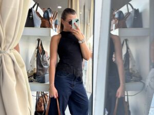 Замшевая сумка на плечо LEATHER