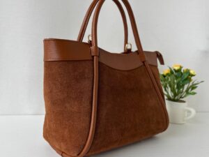 Женская сумка из замши LEATHER