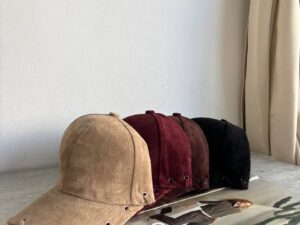 Бейсболка замшевая с люверсами LEATHER