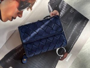 Кошелек из плетеной кожи LEATHER