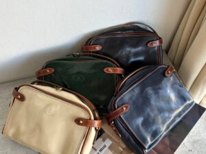 Кожаная сумка кросс-боди LEATHER COUNTRY