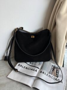 Сумка замшевая черная LEATHER COUNTRY