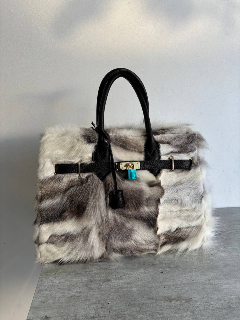 Женская меховая сумка тоут LEATHER