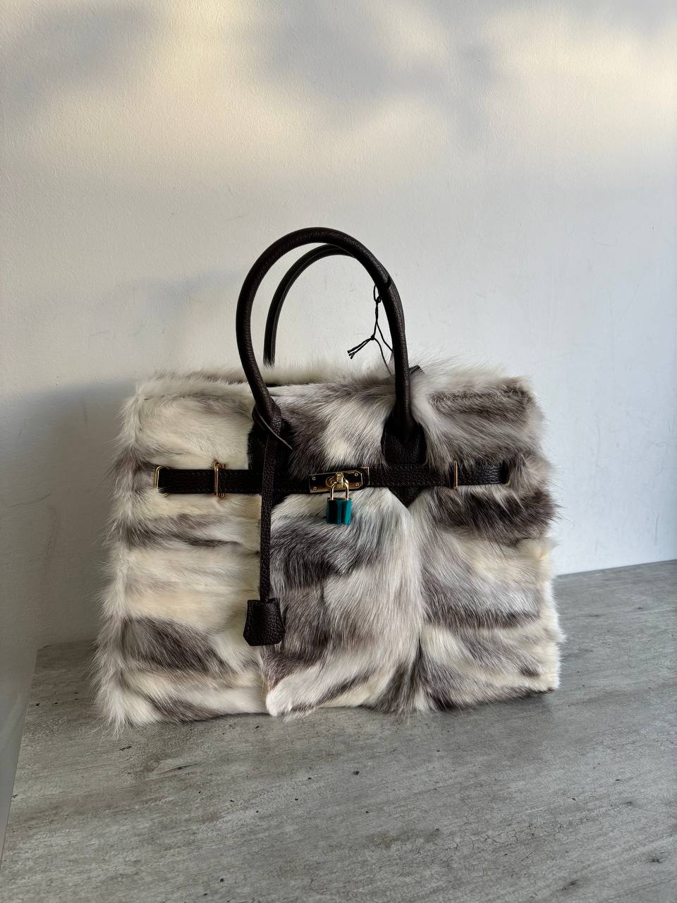 Женская меховая сумка тоут LEATHER