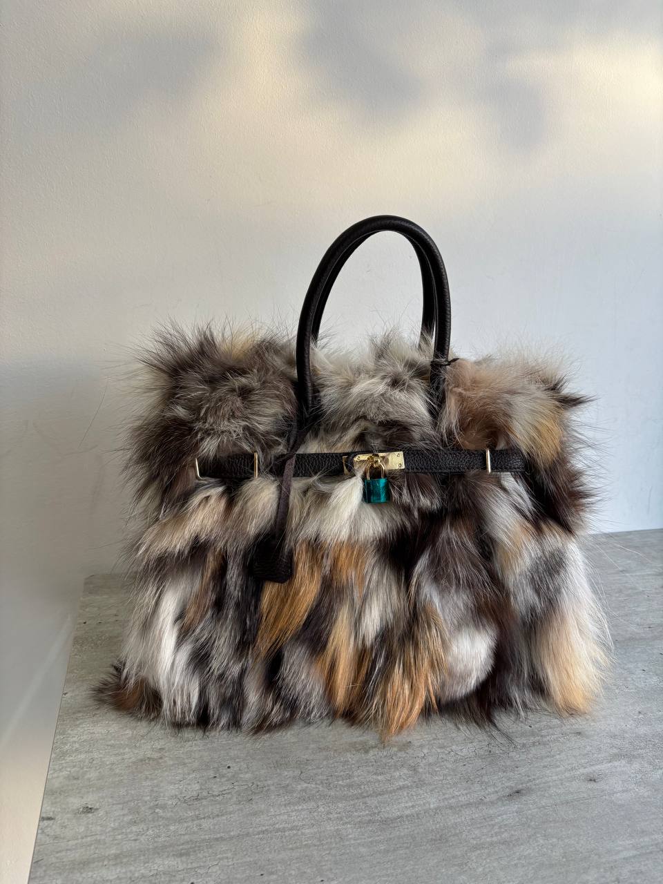 Женская меховая сумка тоут LEATHER