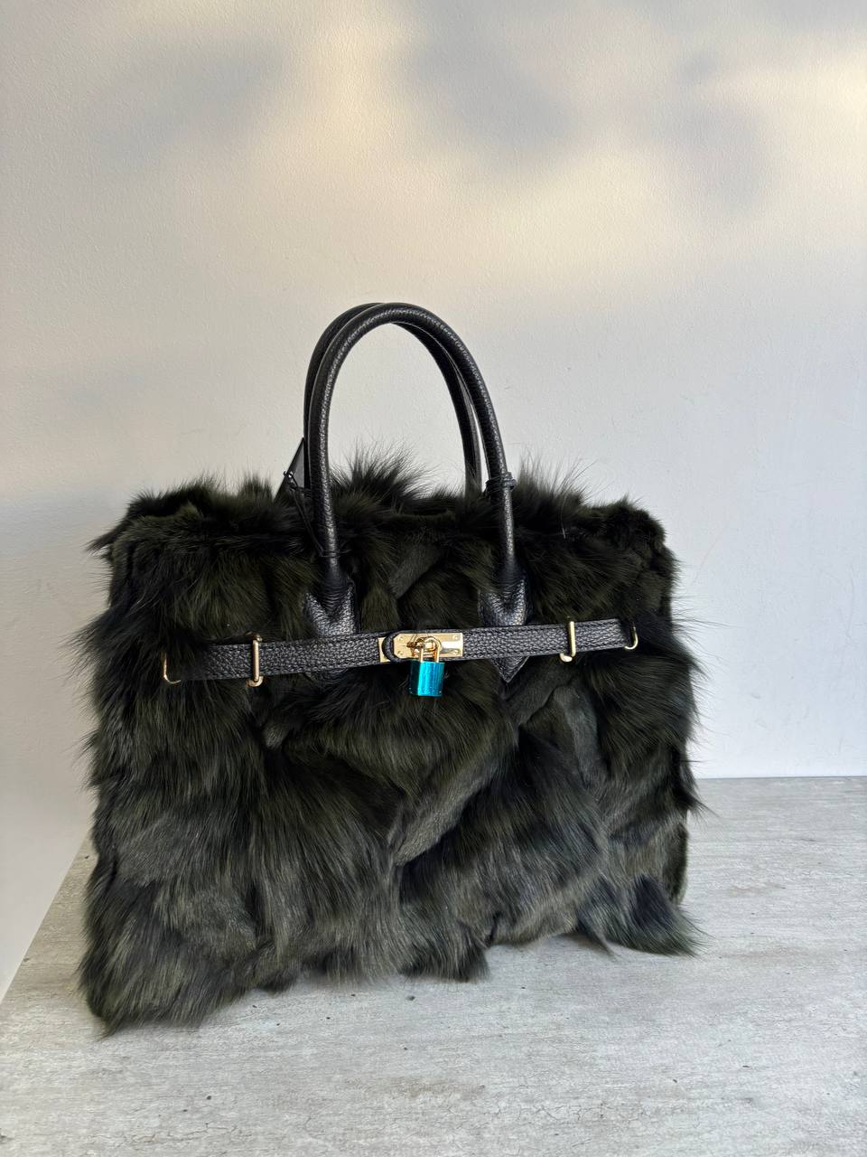 Женская меховая сумка тоут LEATHER