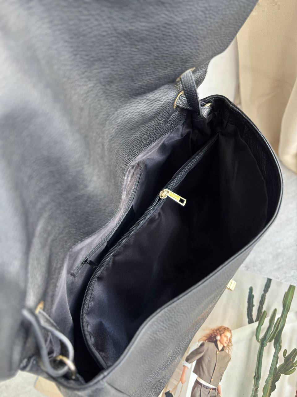 Кожаная сумка на плечо LEATHER