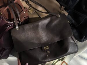 Кожаная сумка с клапаном LEATHER — фото 1 Кожаная сумка с клапаном LEATHER