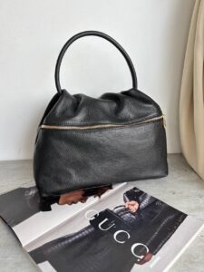 Сумка женская из кожи LEATHER