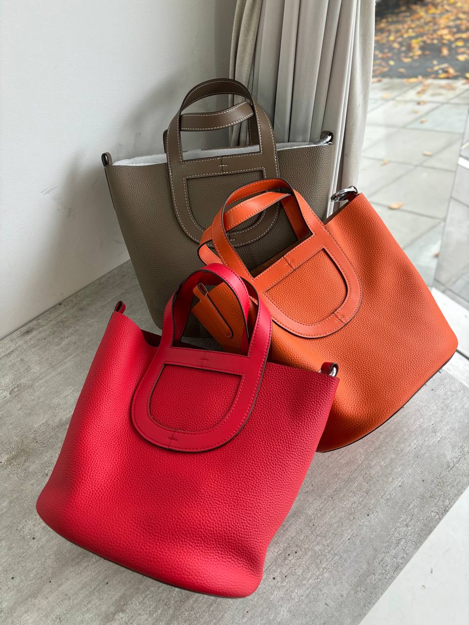 Сумка-тоут из зернистой кожи LEATHER