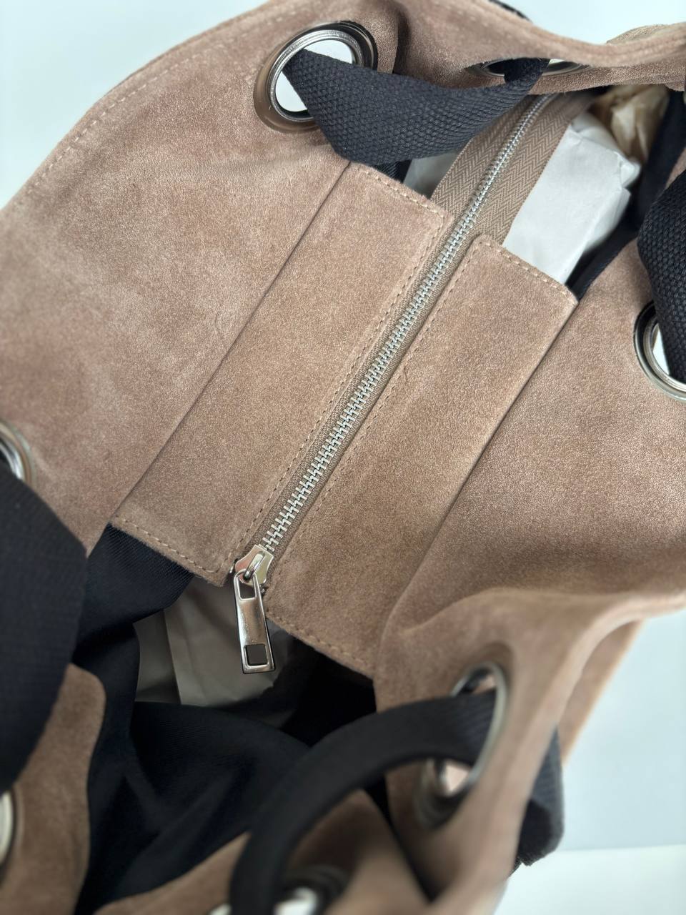 Сумка-тоут из натуральной замши LEATHER