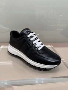 Prada Outlet 131016