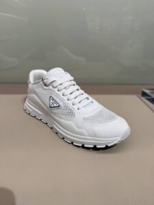 Prada Outlet 131023
