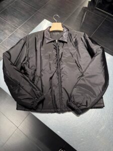 Куртка мужская Prada Re-Nylon Prada