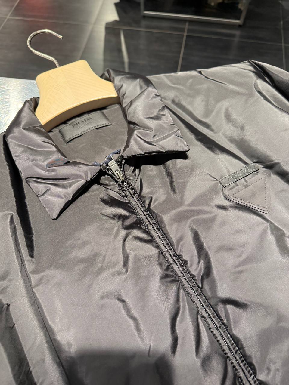 Куртка мужская Prada Re-Nylon Prada