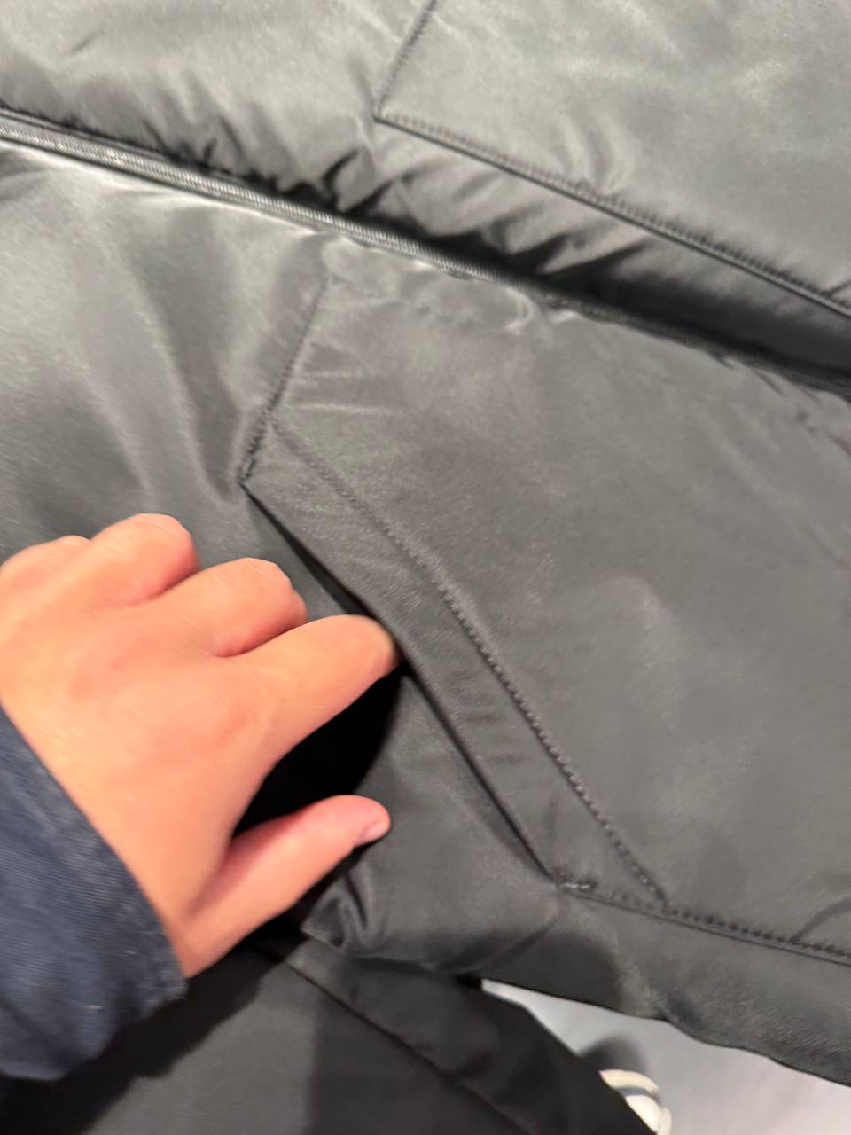 Мужская куртка Prada Re-Nylon Prada