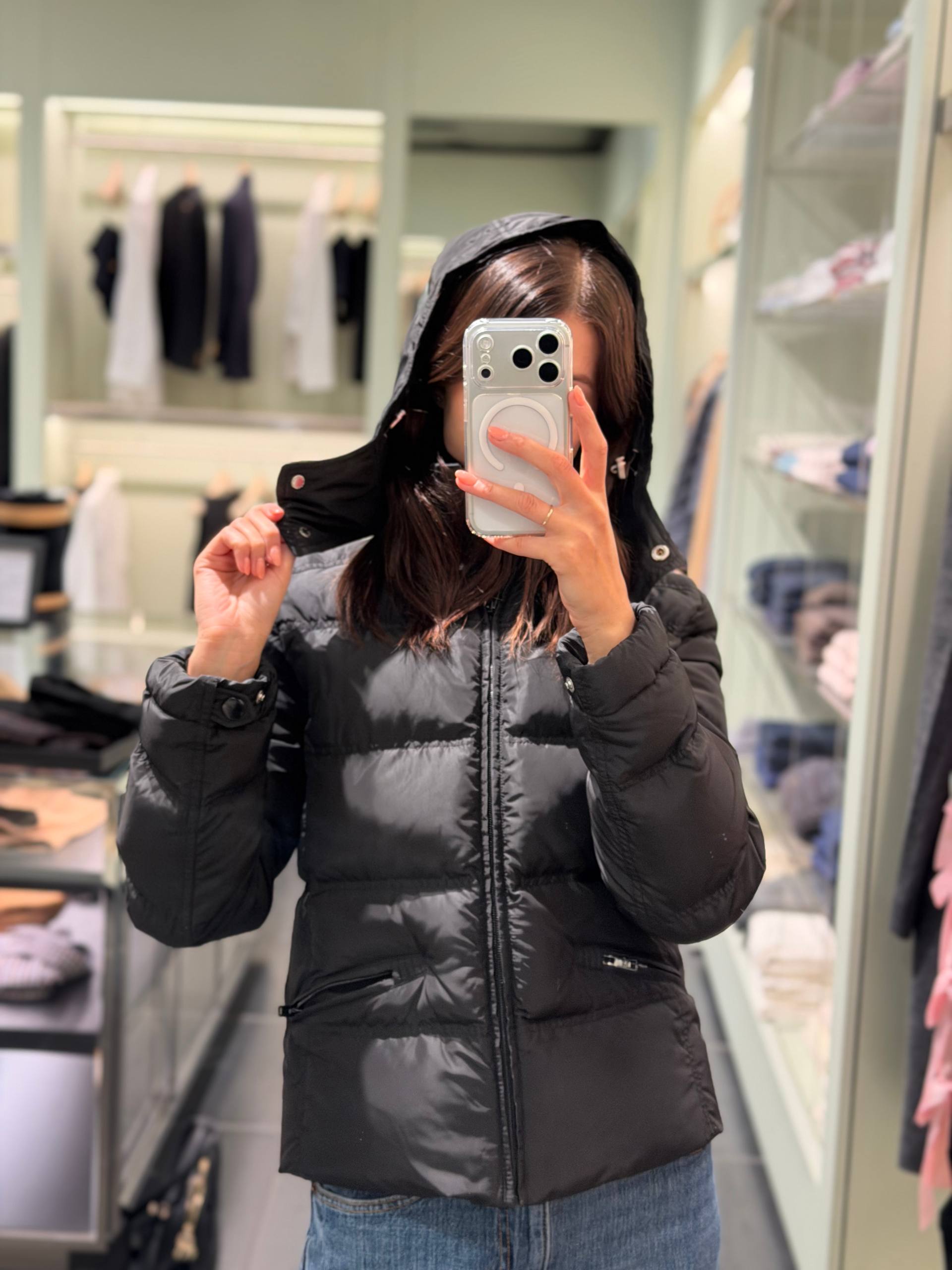Пуховик женский Prada Prada Outlet