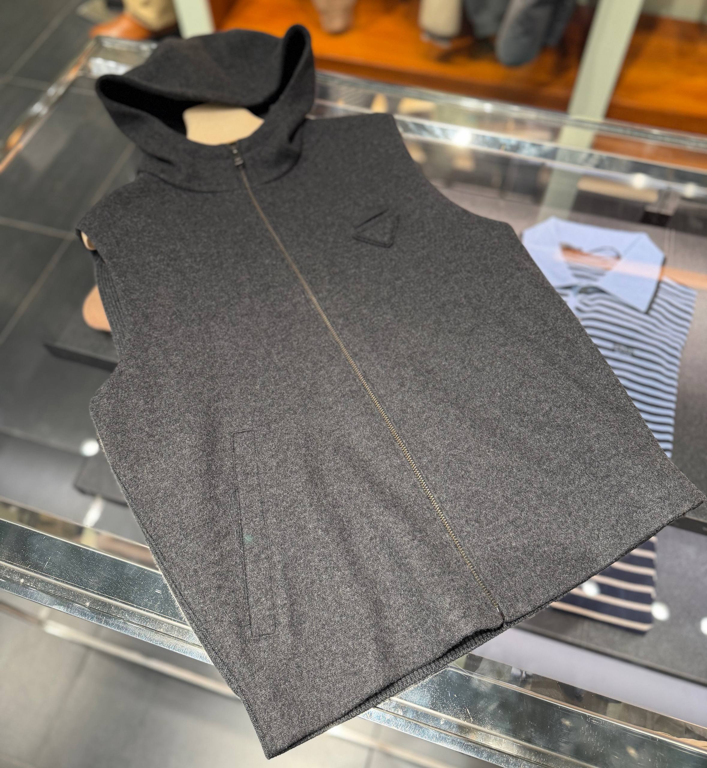 Жилет мужской Prada Prada Outlet