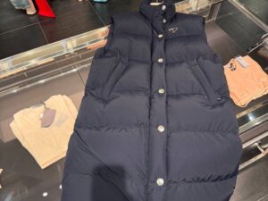 Пуховый жилет Prada Prada Outlet