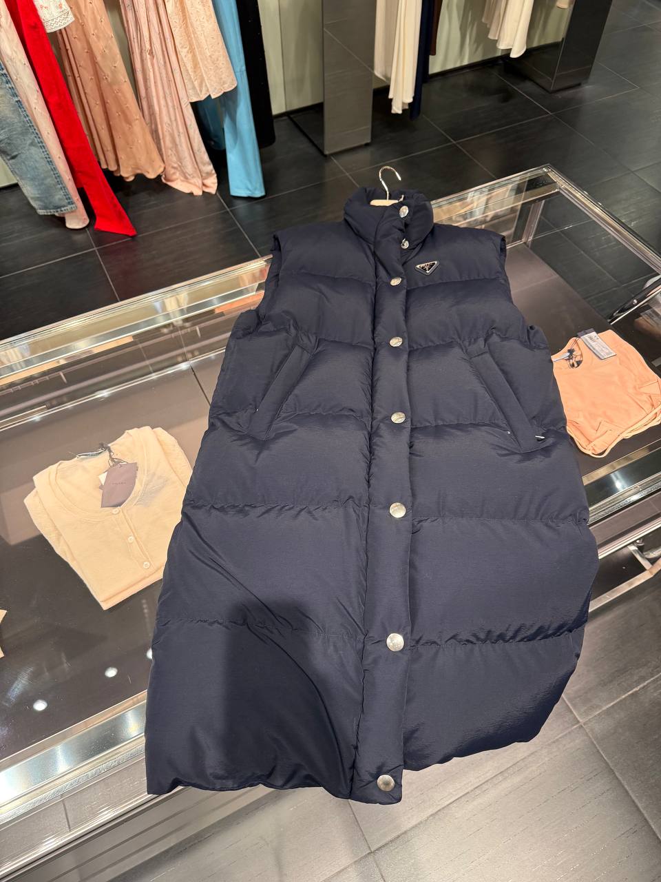 Пуховый жилет Prada Prada Outlet