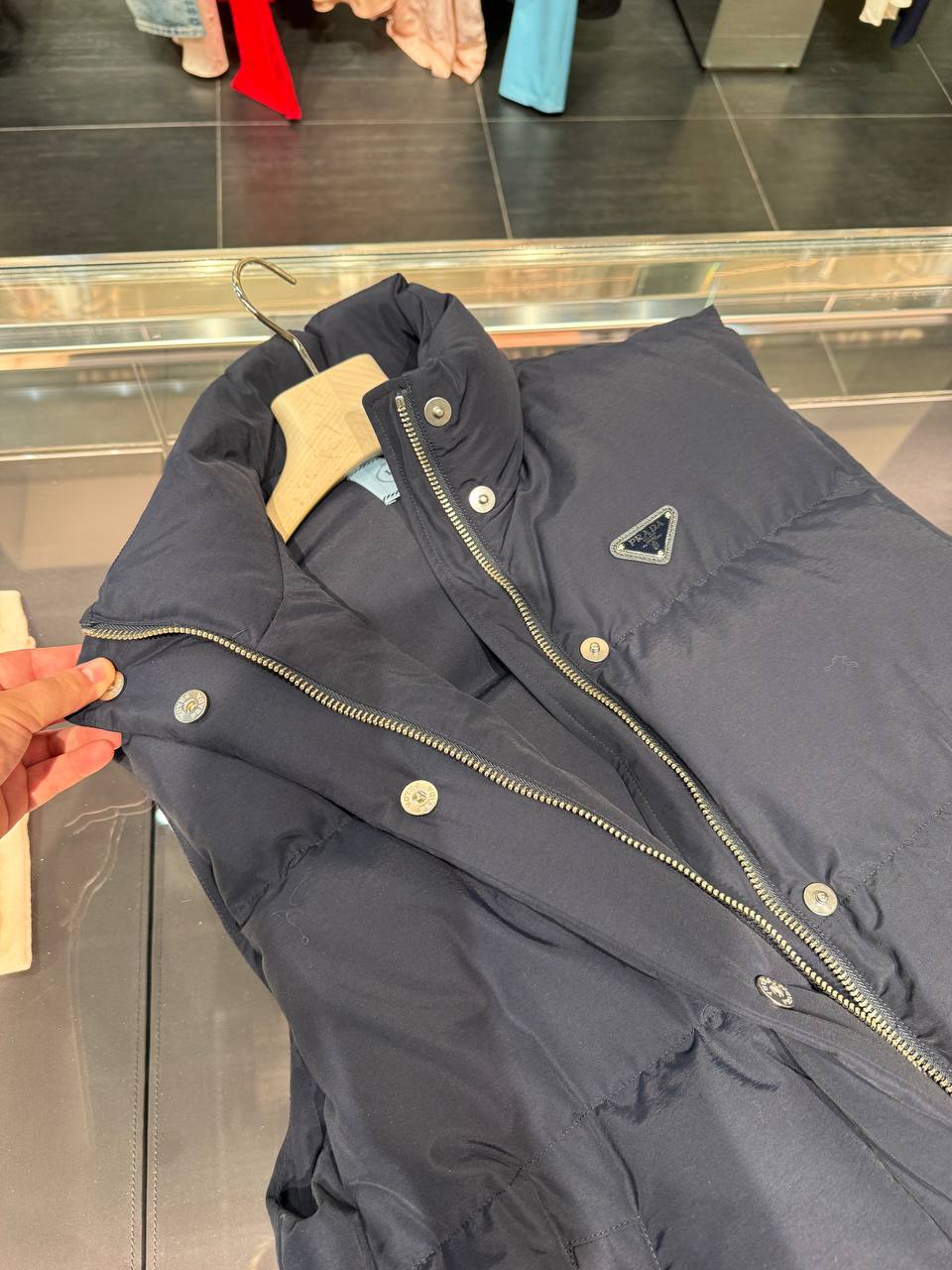 Пуховый жилет Prada Prada Outlet