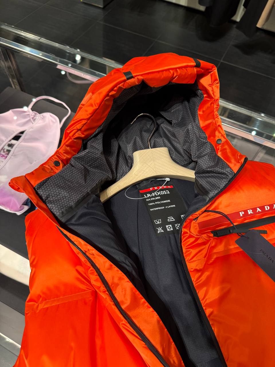 Пуховый жилет Prada Prada Outlet