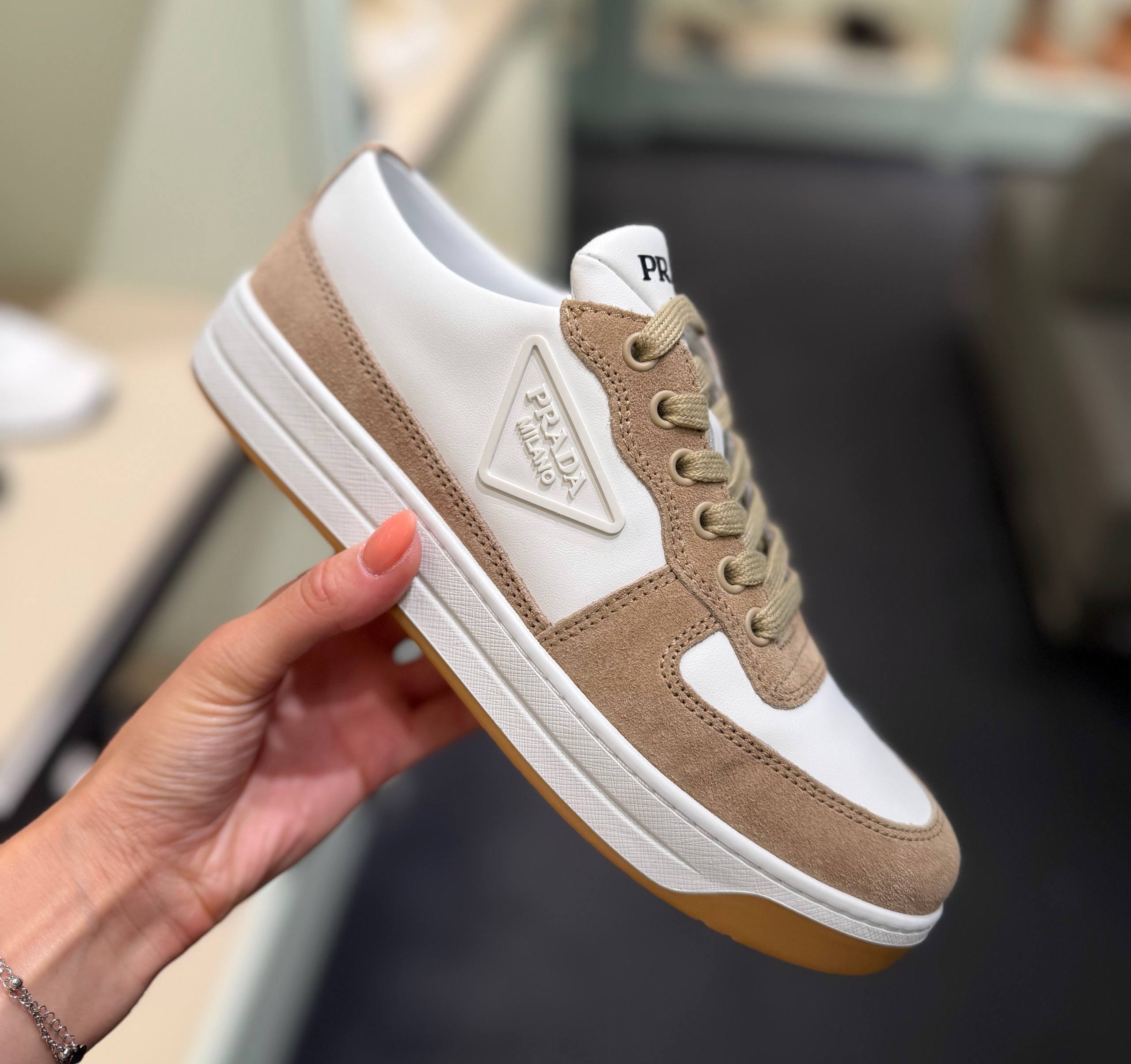 Кеды Prada из кожи и
